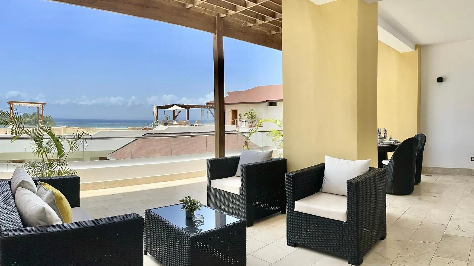 Hacienda Samana Bay Residences